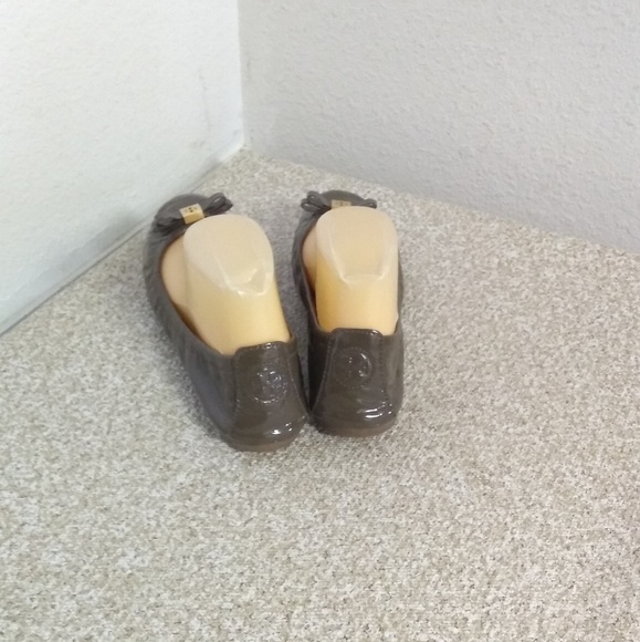 Tory Burch Eddie Patent Leather Ballet Flats - Picture 6 of 6